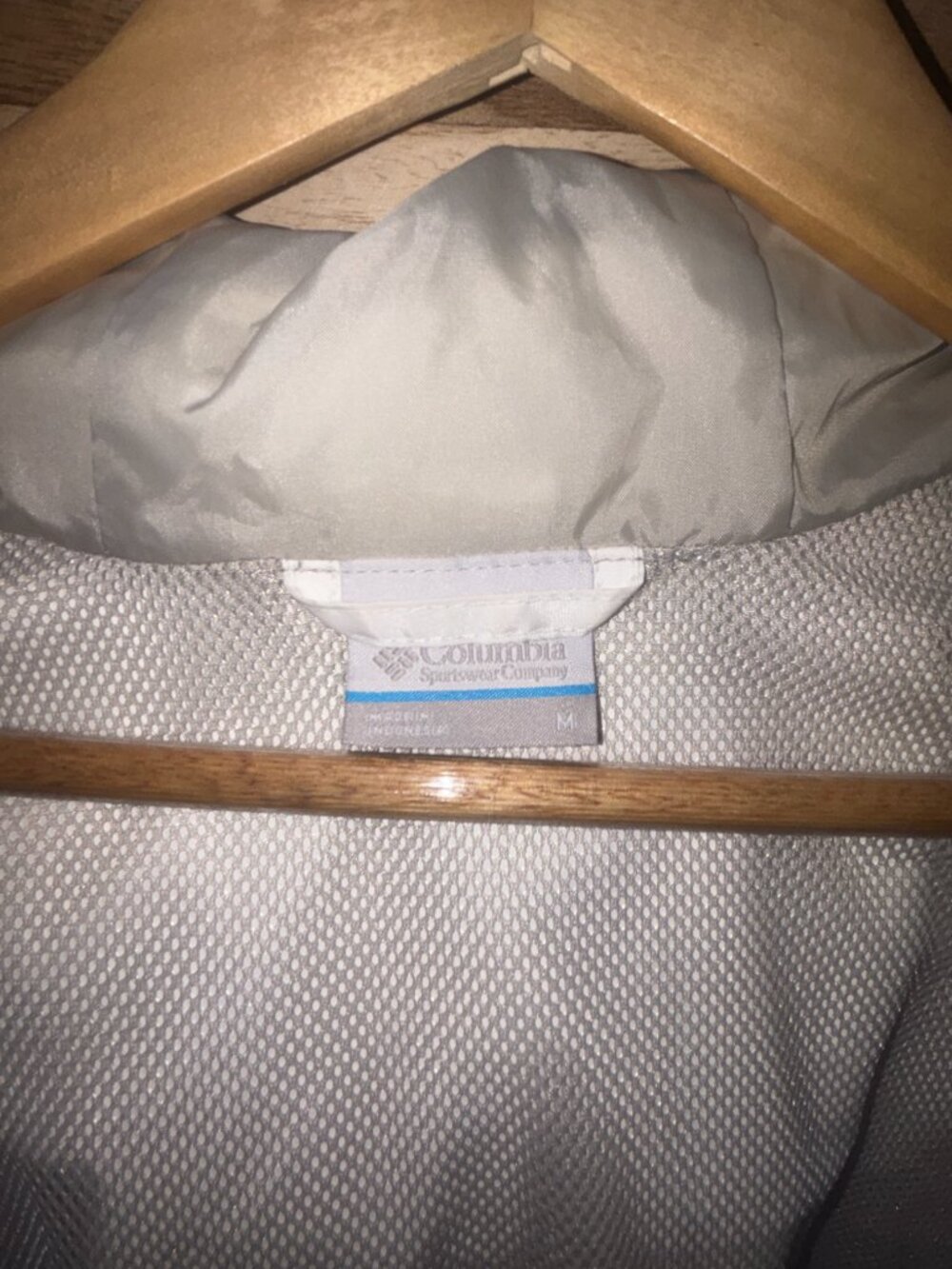 Columbia Women's White & Gray Hooded Rain Jacket Size M - Picture 7 of 10